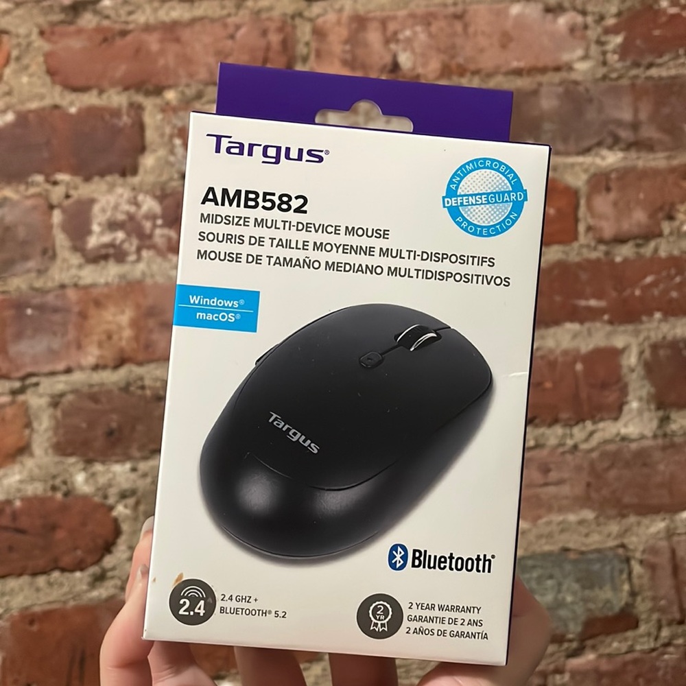 Targus AMB582 Bluetooth wireless mouse with battery New unused